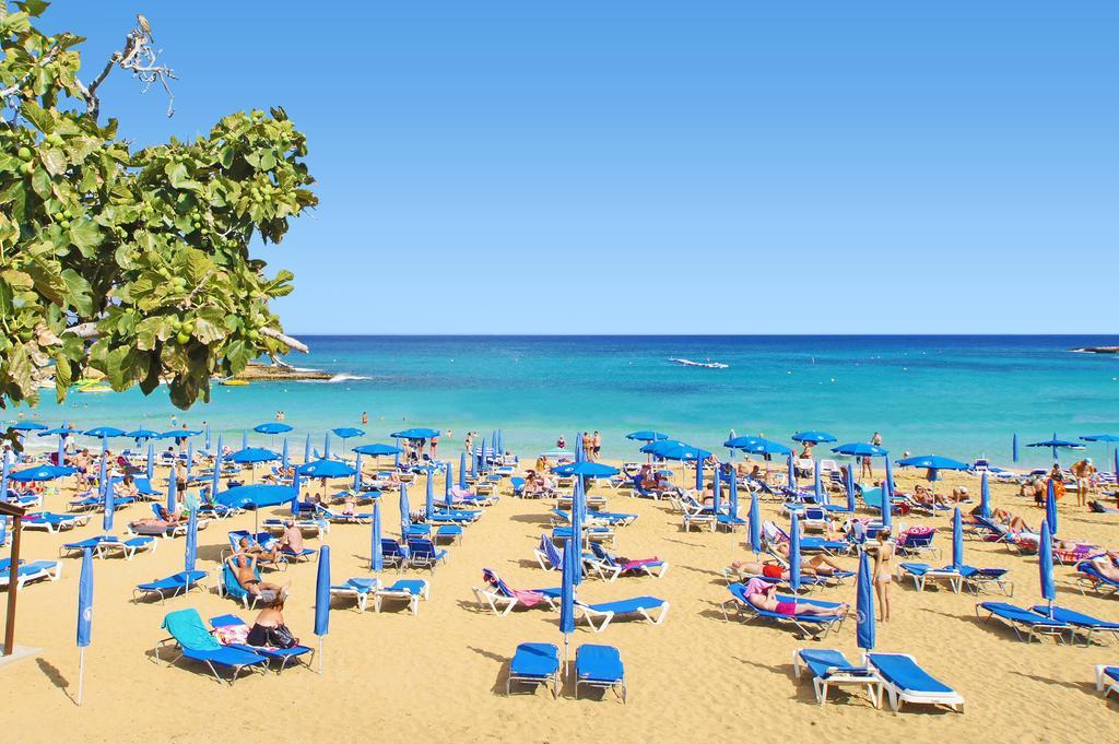 Calypso - Coralli Beachfront Apartment Protaras Exterior foto